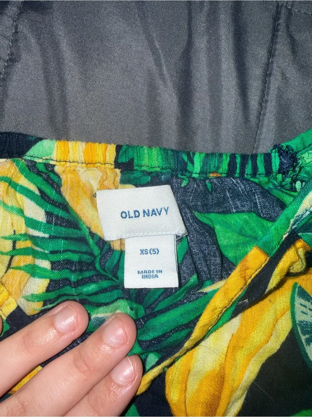 Old Navy Tropical Banana Leaf Print Top - Green, Yellow & Black
